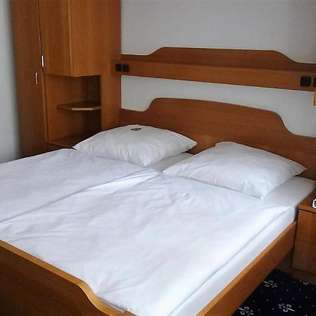 Hotel Zur Traube Bad Homburg vor der Höhe Dış mekan fotoğraf